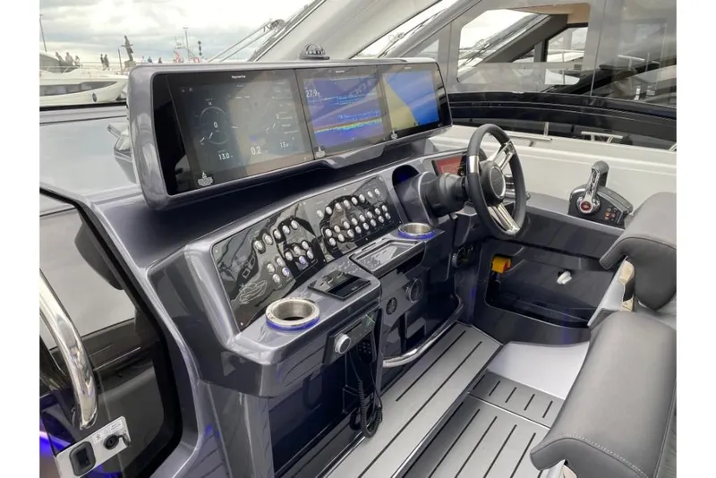 Slide: The Image of 2023-Galeon-375-GTO-MarineMax - 7