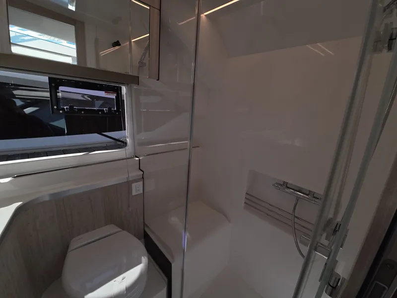 Slide: The Image of Galeon 375 GTO 2027 - 29