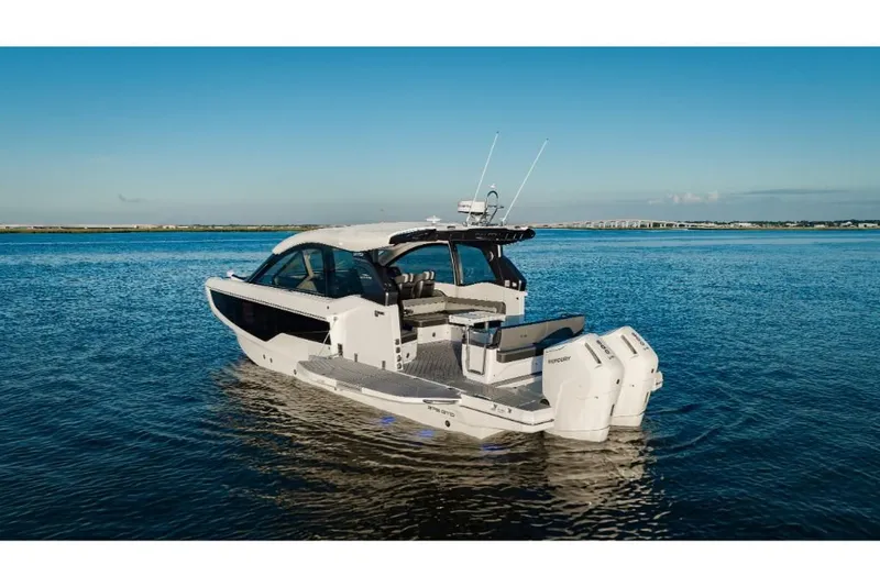 Slide: The Image of 2023-Galeon-375-GTO-MarineMax - 33