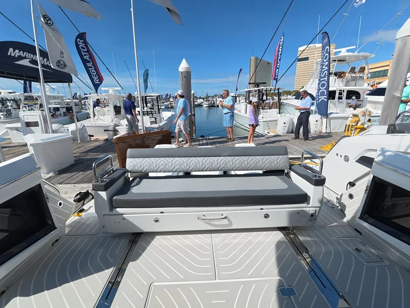 Slide: The Image of Galeon 375 GTO 2027 - 6