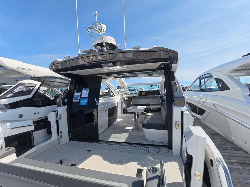 Slide: The Image of Galeon 375 GTO 2027 - 8