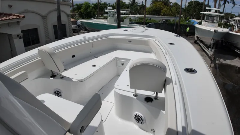 Slide: The Image of Sea Hunt Gamefish 28FS 2026 - 18