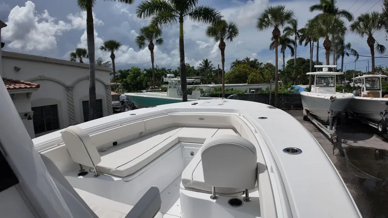 Slide: The Image of Sea Hunt Gamefish 28FS 2026 - 16