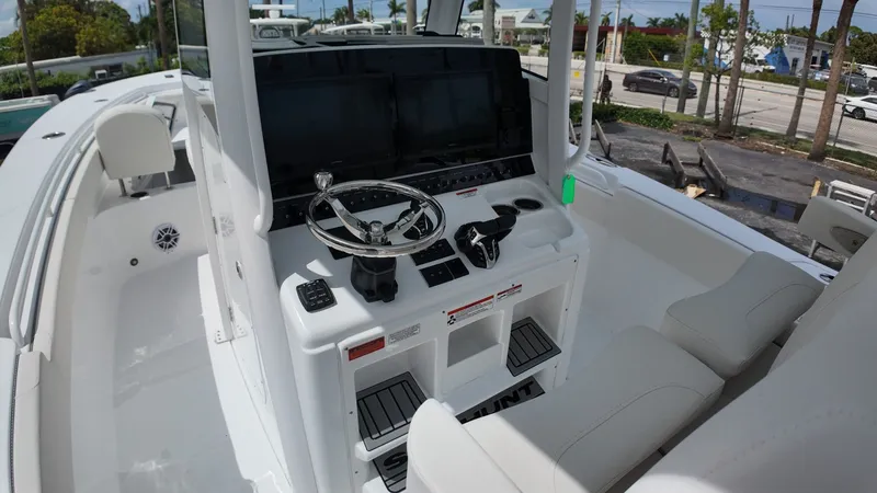 Slide: The Image of Sea Hunt Gamefish 28FS 2026 - 29