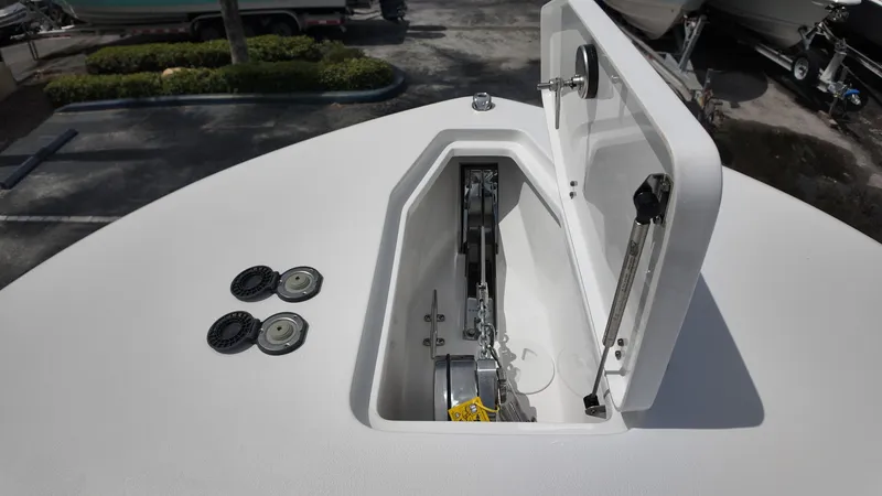 Slide: The Image of Sea Hunt Gamefish 28FS 2026 - 26