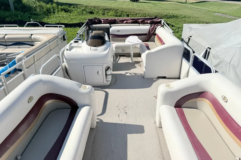 Slide: The Image of 2002 Princecraft Vantage 24 L pontoon boat with spacious seating and helm station. - 5