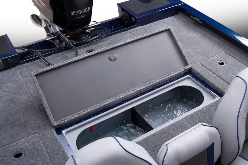 Slide: The Image of Manufacturer Provided Image: 2018 G3 Sportsman 19 boat with open livewell and Yamaha 150 outboard motor. - 6