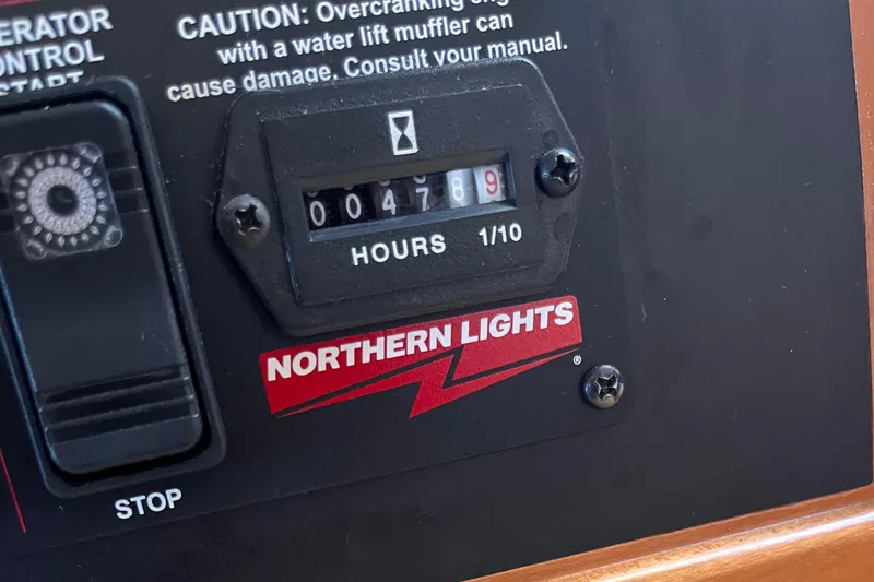 Slide: The Image of Hour meter on MJM 50z 2016 boat, showing 478.9 hours, with Northern Lights branding. - 28