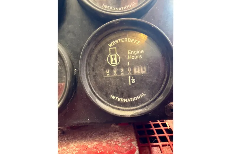 Slide: The Image of Westerbeke engine hour meter showing 9081 hours on a 2005 Tiara Yachts 2900 Open Classic. - 80