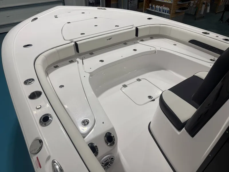 Slide: The Image of Tidewater 2500 Carolina Bay 2026 - 23