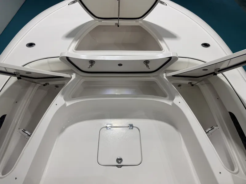 Slide: The Image of Tidewater 2500 Carolina Bay 2026 - 26