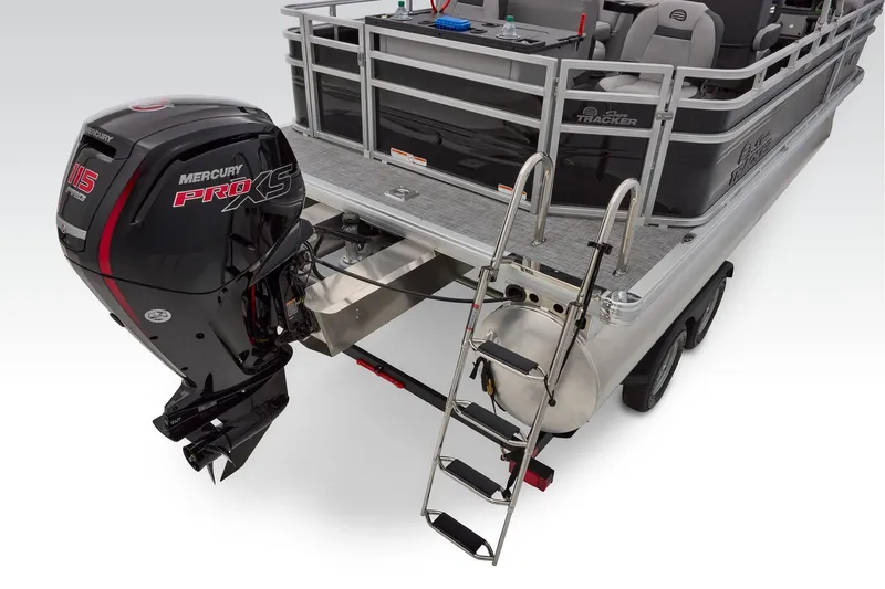 Slide: The Image of Sun Tracker SportFish 20 DLX 2026 - 66