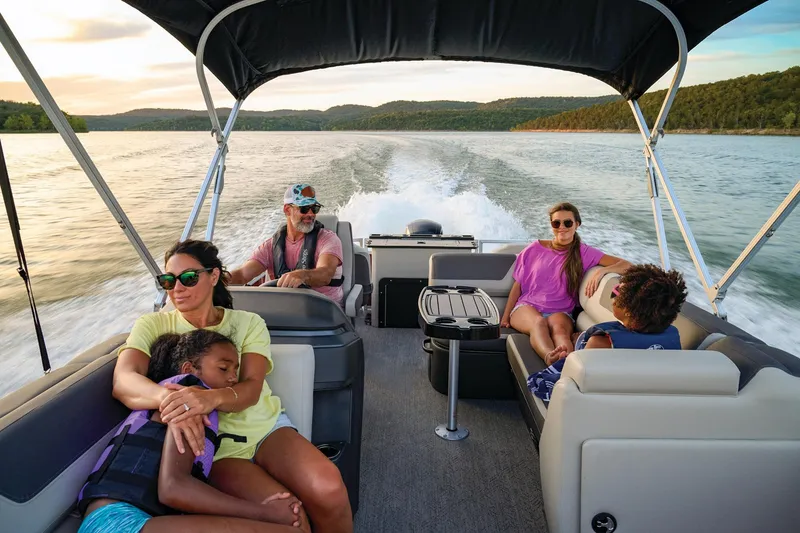 Slide: The Image of Sun Tracker Fishin' Barge 22 DLX 2026 - 88