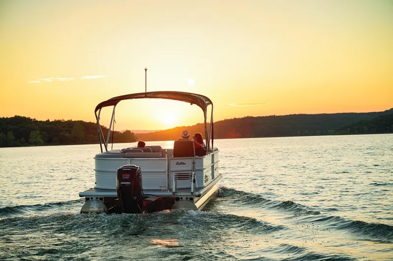 Slide: The Image of Sun Tracker Party Barge 20 DLX 2026 - 73