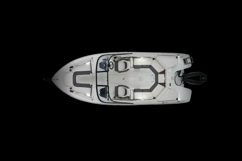 Slide: The Image of Tahoe 210 S 2026 - 18