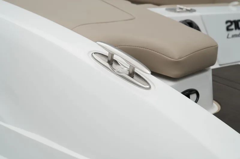 Slide: The Image of Tahoe 210 S 2026 - 70