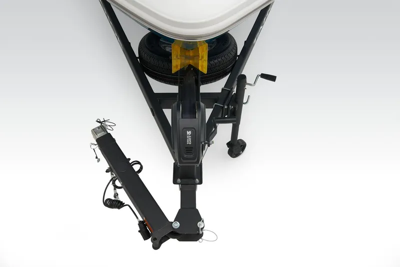 Slide: The Image of Tahoe 210 S 2026 - 29