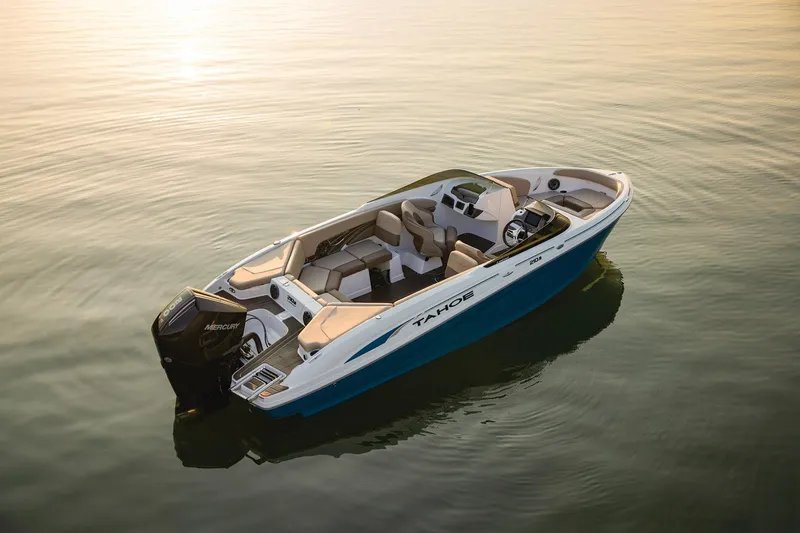 Slide: The Image of Tahoe 210 S 2026 - 119