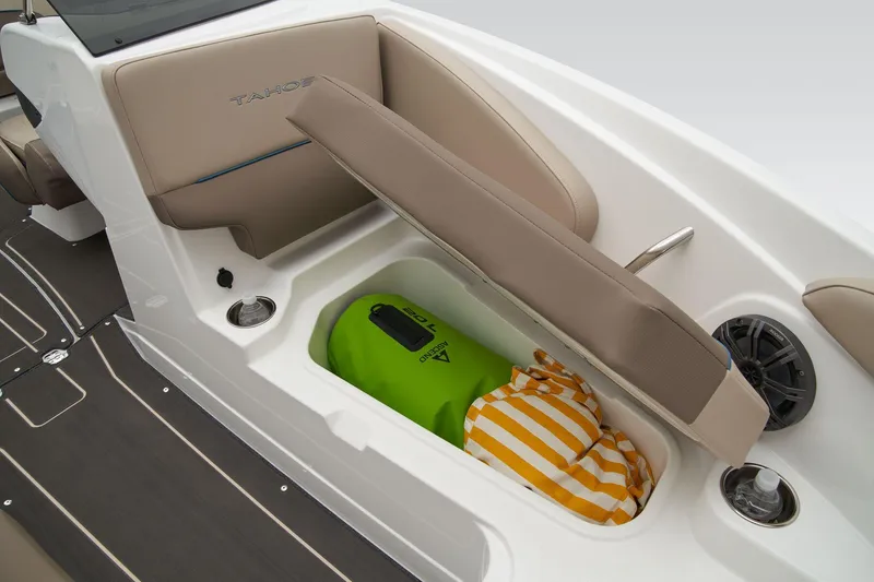 Slide: The Image of Tahoe 210 S 2026 - 20