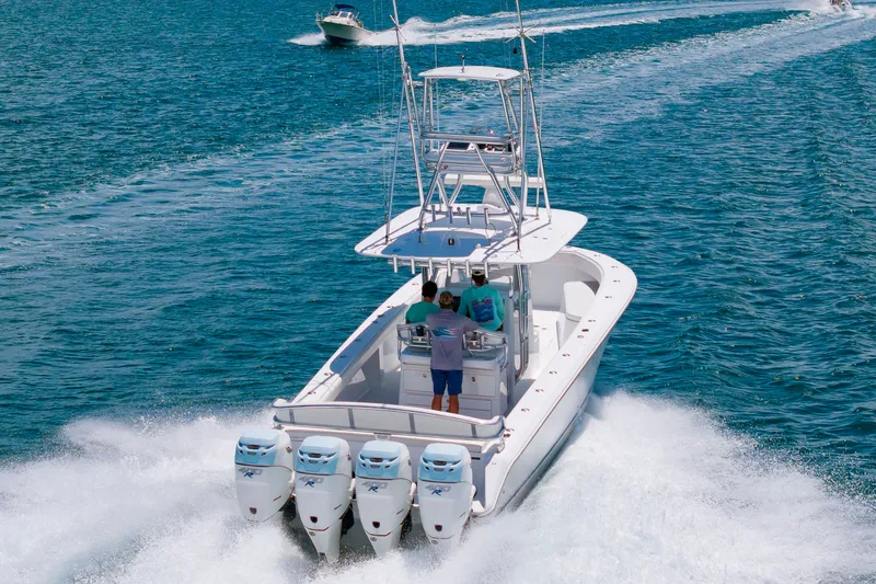 Slide: The Image of Bahama 41 2014 - 57