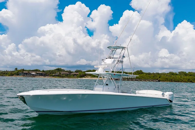 Slide: The Image of Bahama 41 2014 - 2
