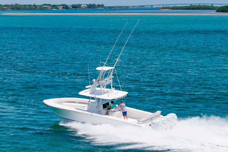 Slide: The Image of Bahama 41 2014 - 65
