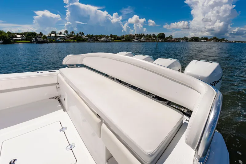 Slide: The Image of Bahama 41 2014 - 48