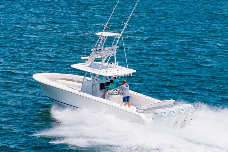 Slide: The Image of Bahama 41 2014 - 6