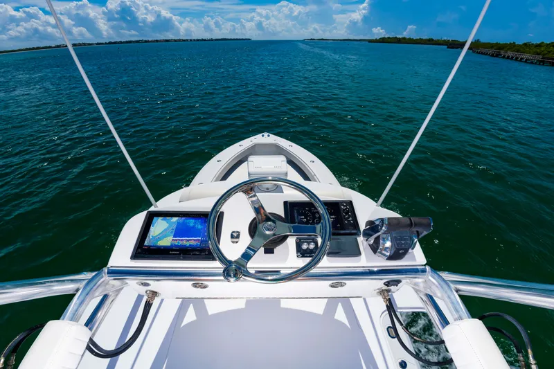 Slide: The Image of Bahama 41 2014 - 36