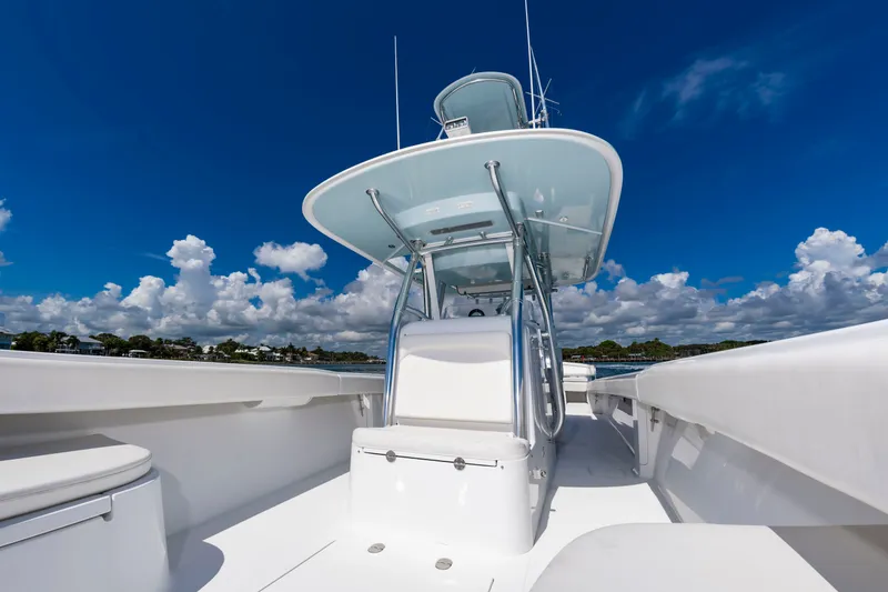 Slide: The Image of Bahama 41 2014 - 16