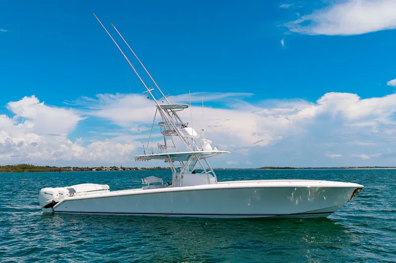 Slide: The Image of Bahama 41 2014 - 61