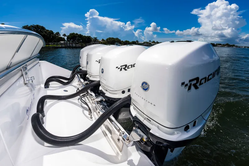 Slide: The Image of Bahama 41 2014 - 55