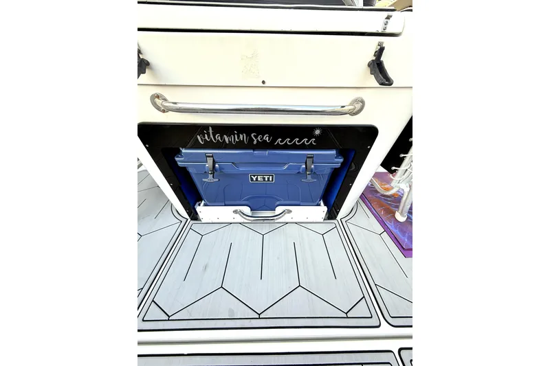 Slide: The Image of 2005 Hydra-Sports 3300 VX boat with Yeti cooler and "Vitamin Sea" decal. - 17