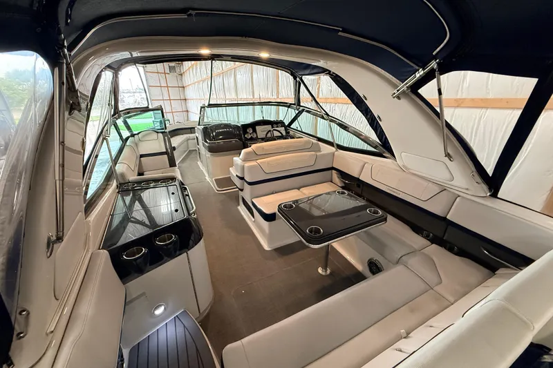 Slide: The Image of Luxurious interior of a 2017 Formula 350 Crossover Bowrider OB boat. - 25