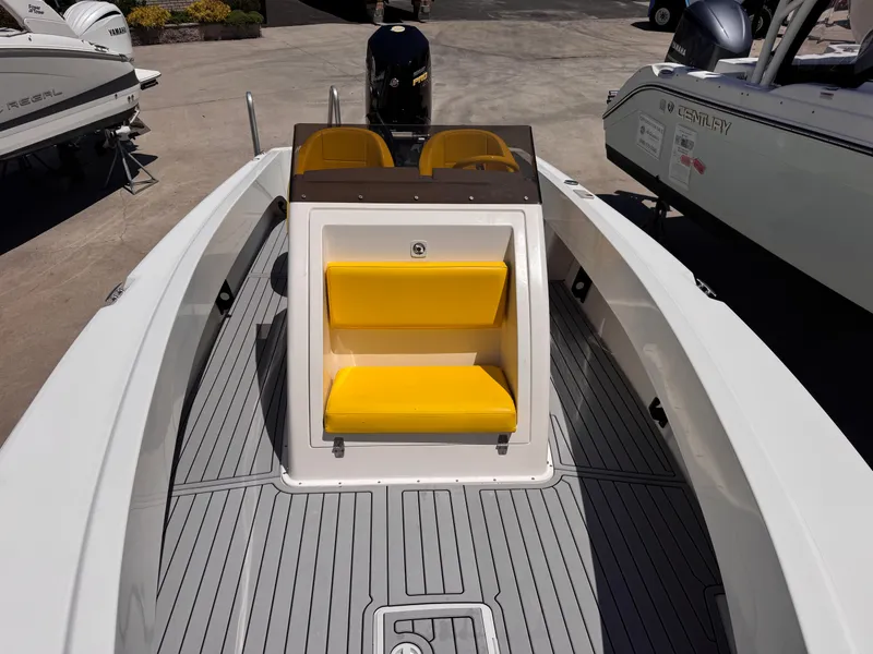 Slide: The Image of Superboat 21 CC 2009 - 7