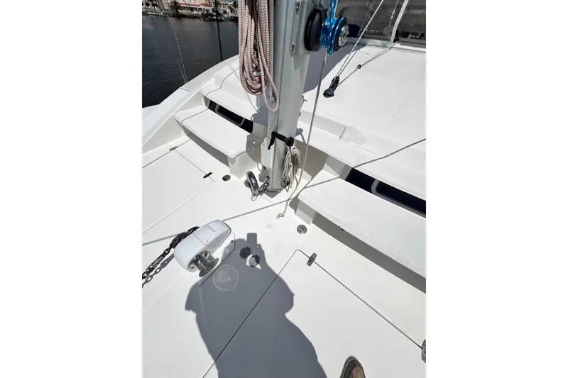 Slide: The Image of Deck of 2008 Admiral 40 Cruiser with winch and rigging details. - 22