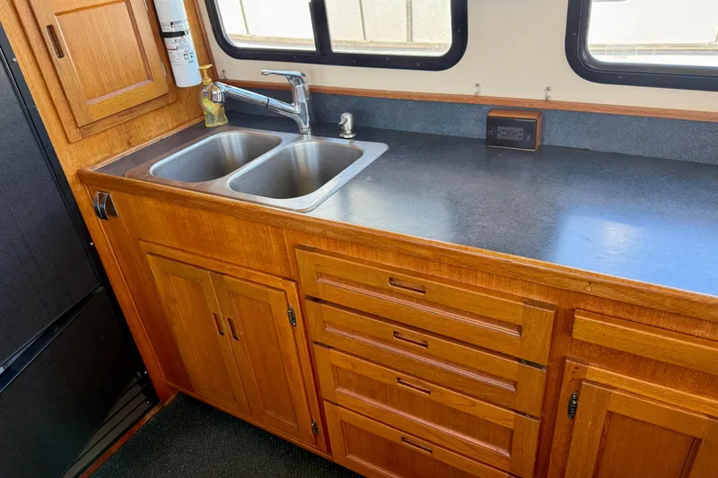 Slide: The Image of Double sink in galley - 16