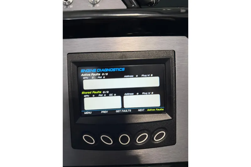 Slide: The Image of 2019 MasterCraft NXT22 engine diagnostics display showing active and stored faults. - 29