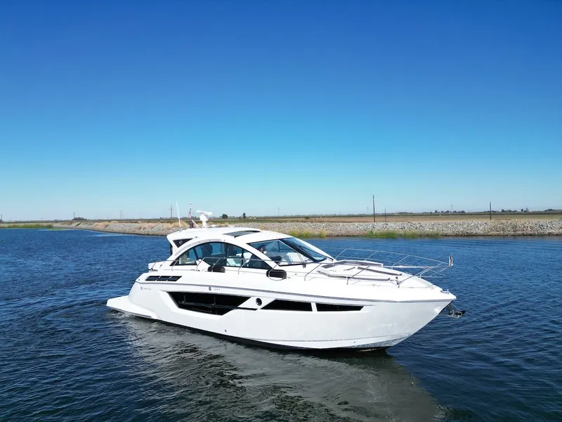 Slide: The Image of Cruisers 50 Cantius 2019 - 69