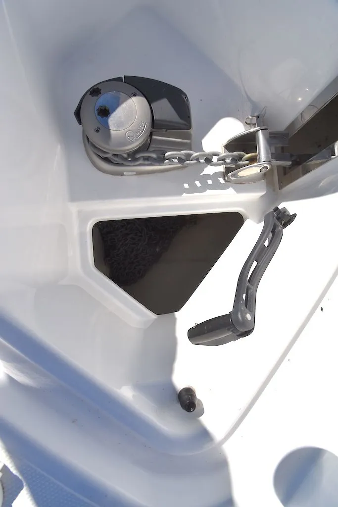 Slide: The Image of Close-up of an anchor system on a white yacht. - 40