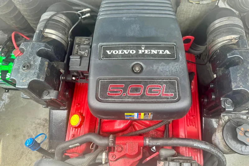 Slide: The Image of Volvo Penta 5.0GL engine in a 2008 Glastron GT 225 boat. - 10