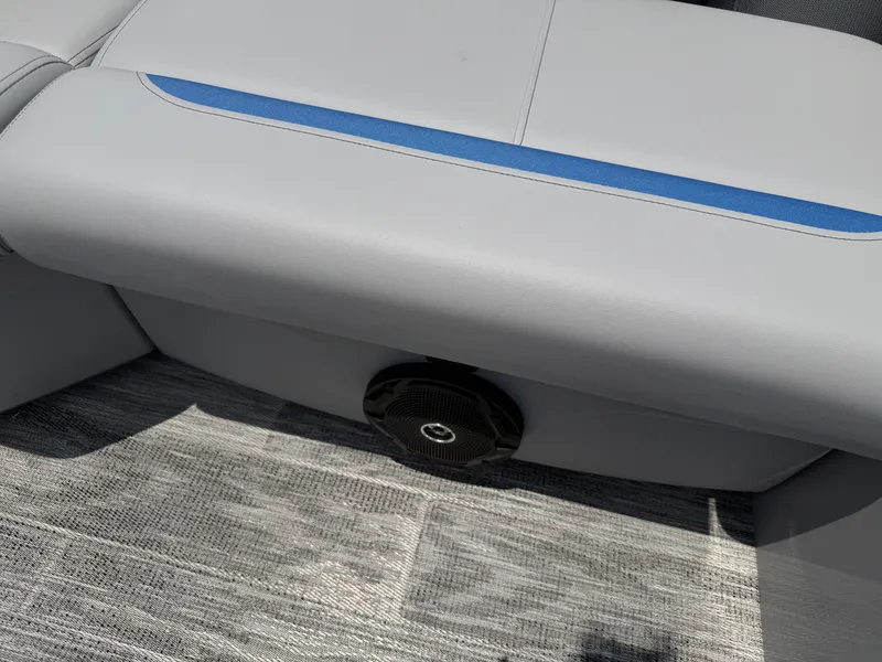 Slide: The Image of Bentley Pontoons BOLT 200 2027 - 9
