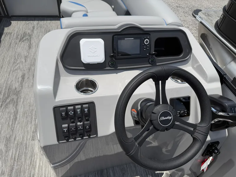 Slide: The Image of Bentley Pontoons BOLT 200 2027 - 5