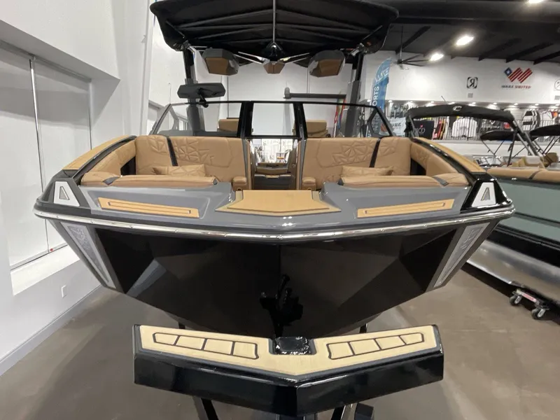 Slide: The Image of Nautique Super Air Nautique G23 Paragon 2026 - 6