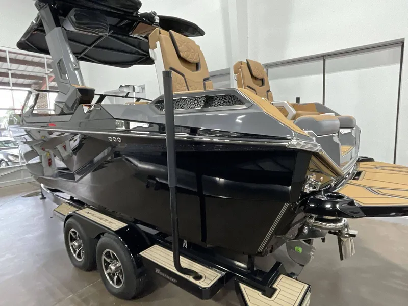 Slide: The Image of Nautique Super Air Nautique G23 Paragon 2026 - 25