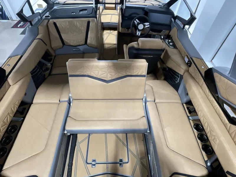 Slide: The Image of Nautique Super Air Nautique G23 Paragon 2026 - 20