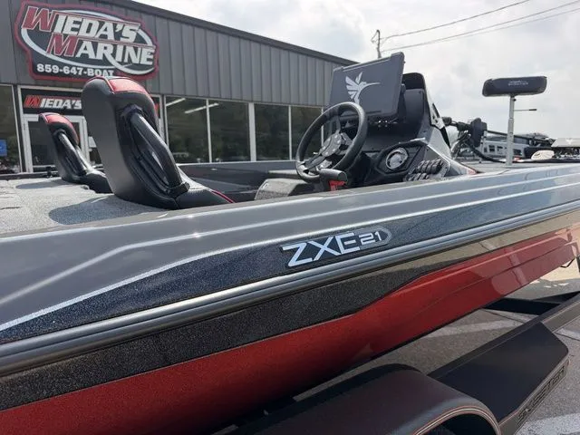 Slide: The Image of Skeeter ZXE21 2026 - 5