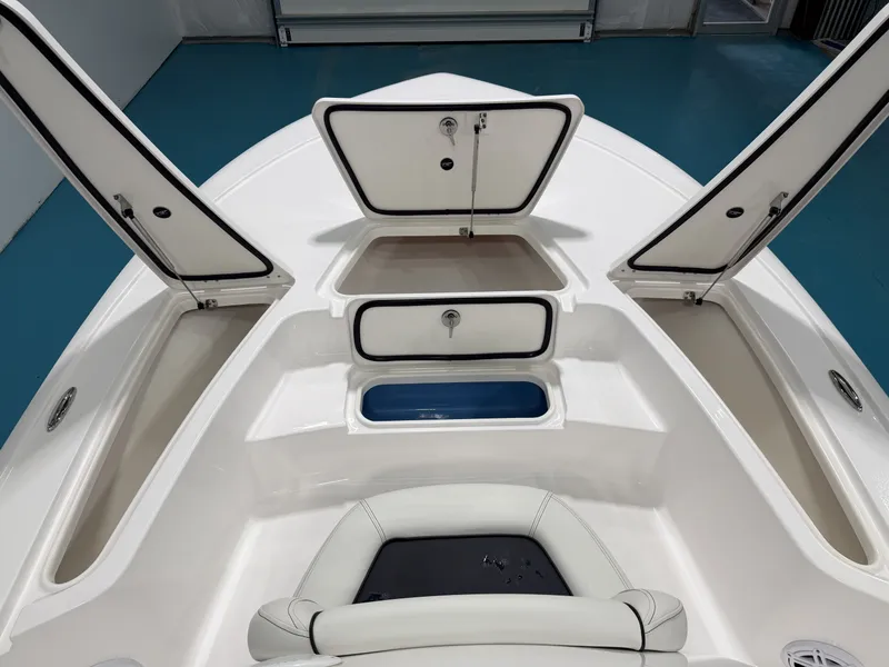 Slide: The Image of Tidewater 2110BMT 2026 - 20