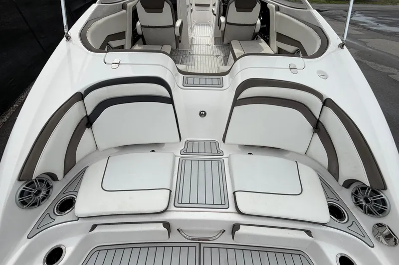 Slide: The Image of 2016 Yamaha Boats 242 Limited S E-Series interior with spacious seating and sleek design. - 11