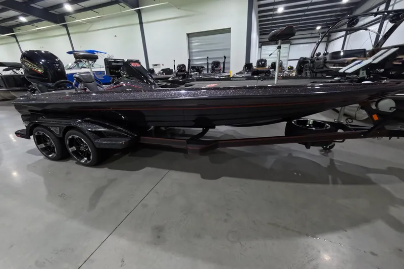 The Image of Skeeter FXR21 2022 - undefined